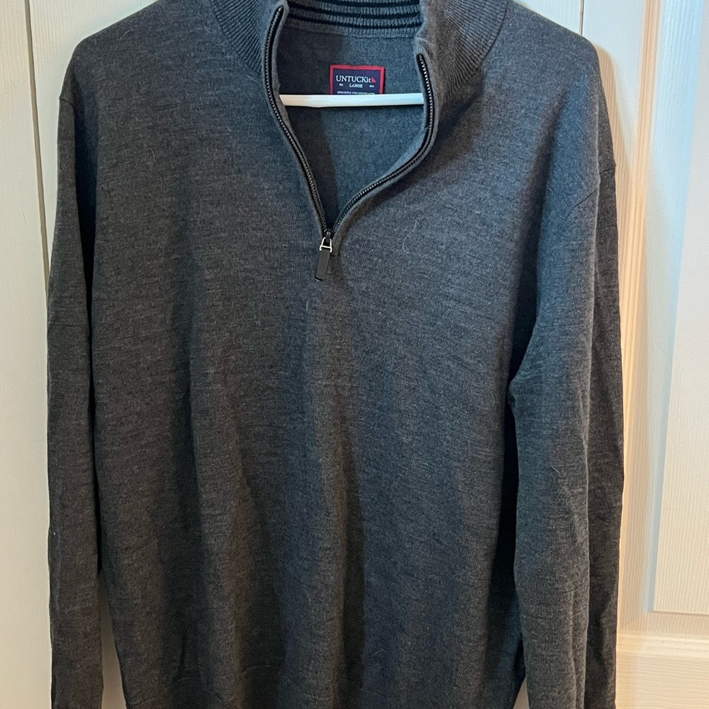 UNTUCKIT Men's Gray Half-Zip Sweater
